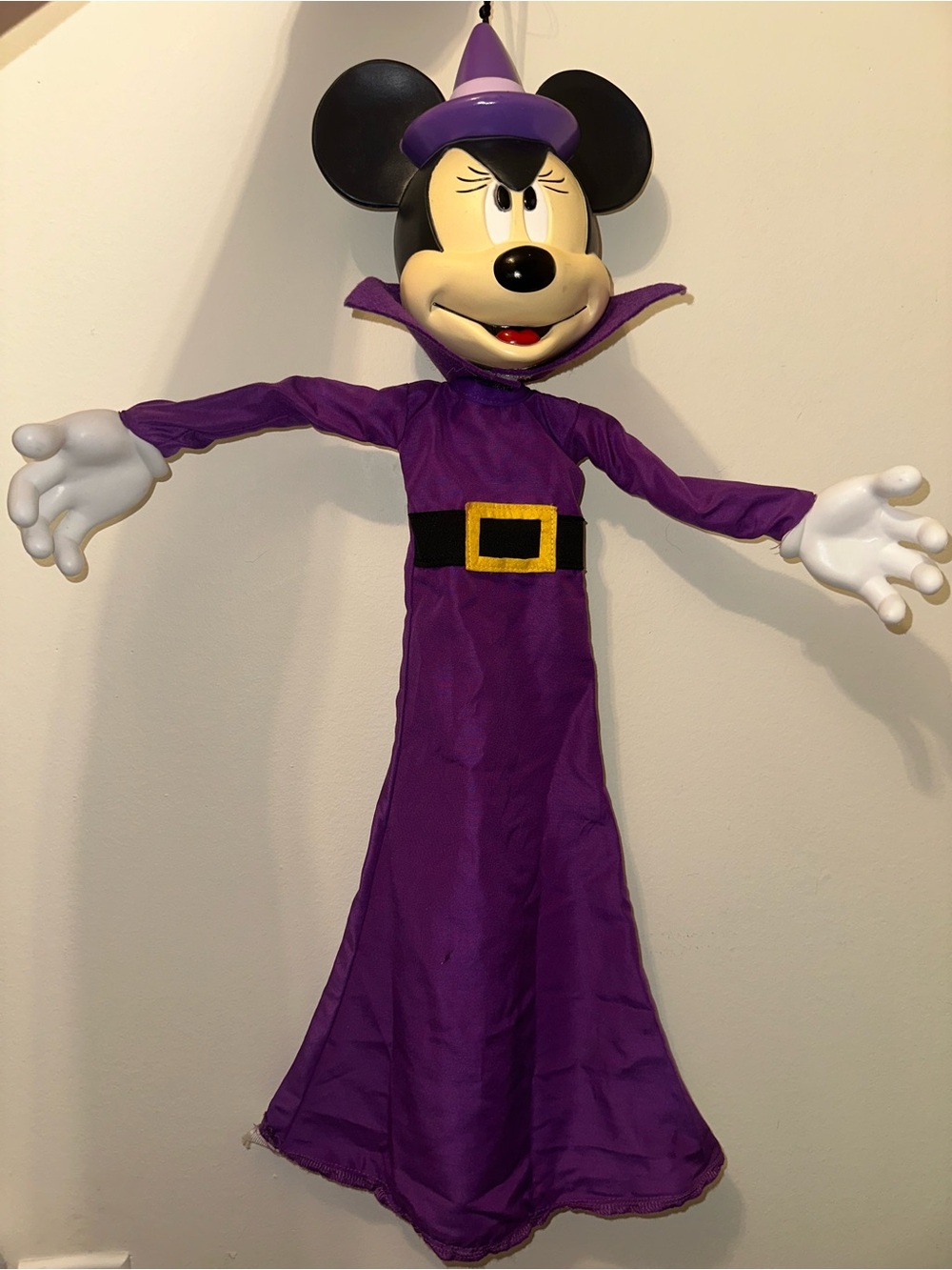 Disney Minnie Mouse hanging Halloween decoration